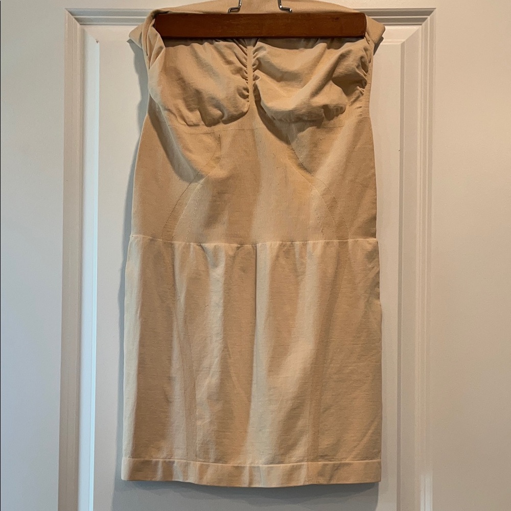 Bodycon shape-wear